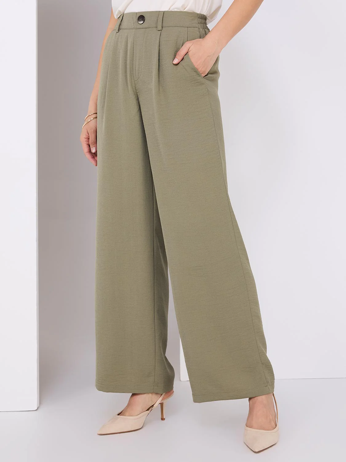 Classic Rise Wide-Leg Pants - Image 9