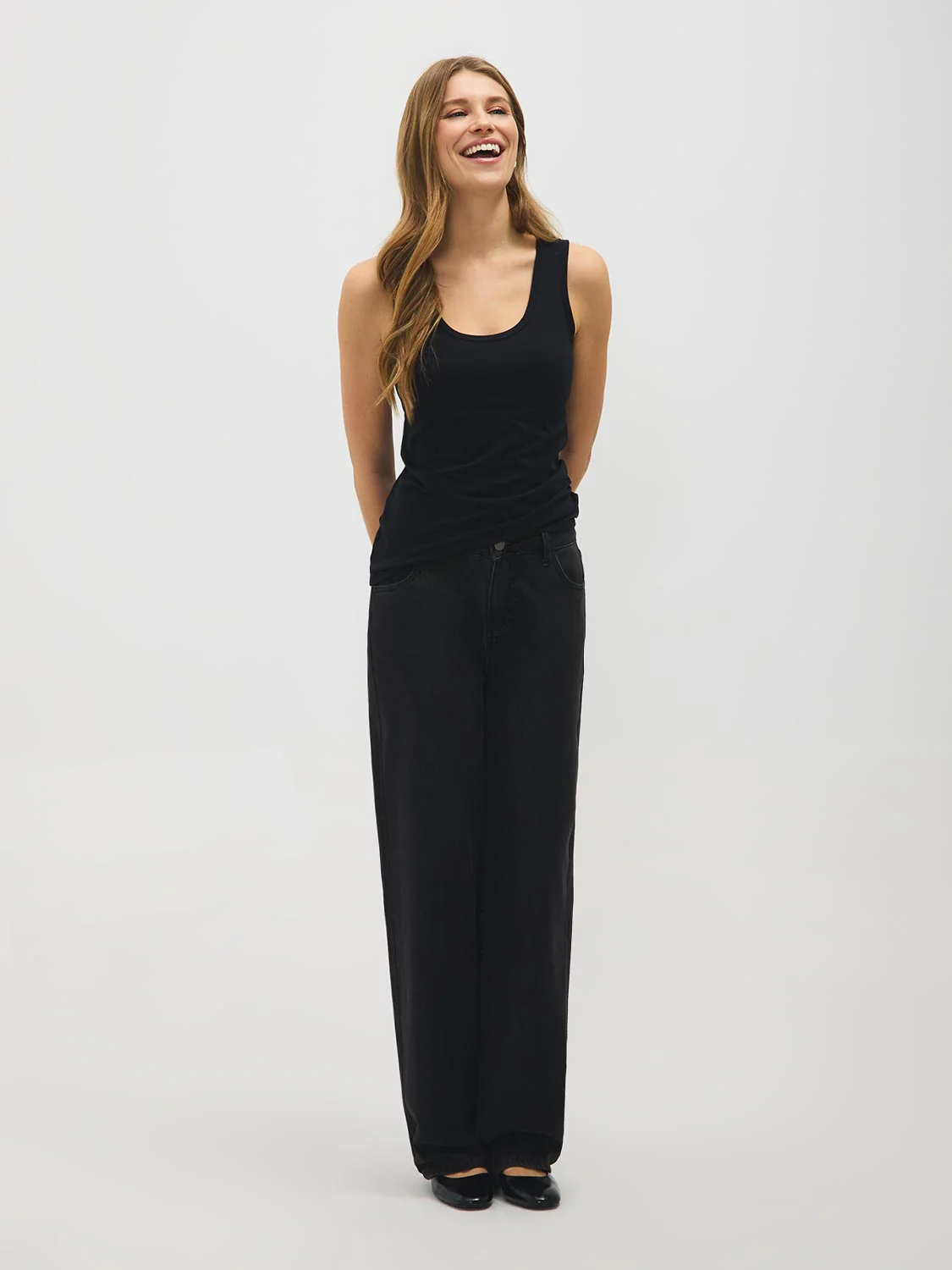 Cotton-Blend Scoop Neck Tank Top - Image 10