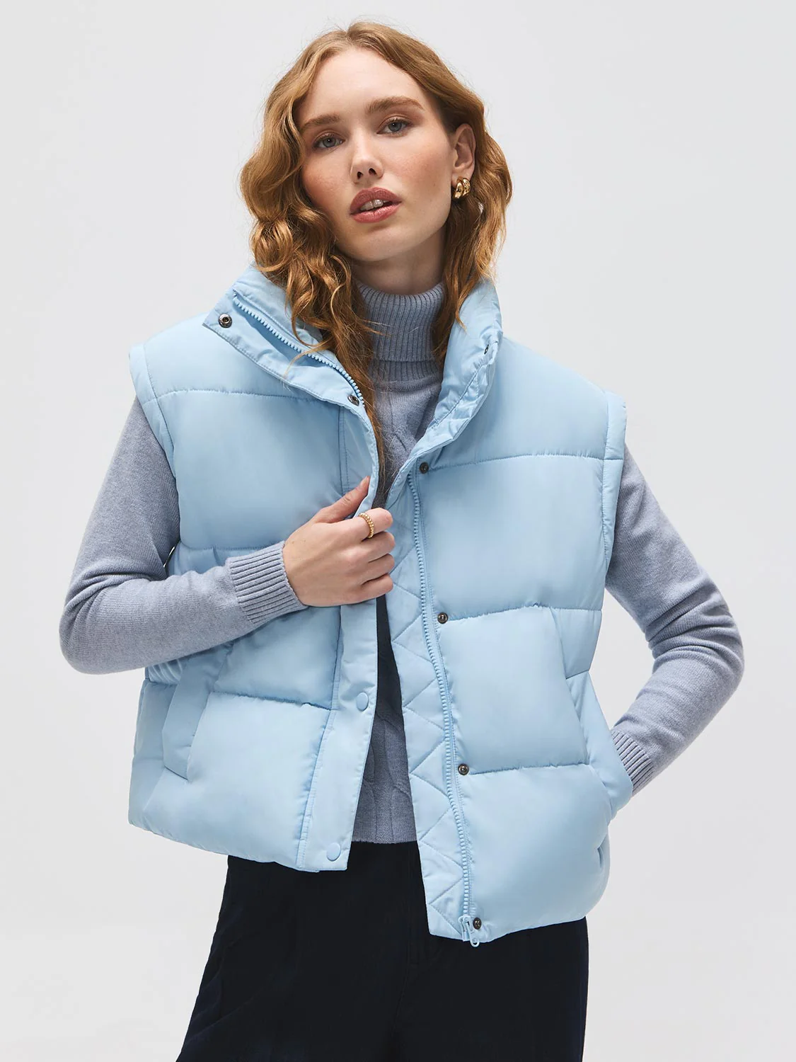 Short Puffer With Removable Sleeves - Image 7