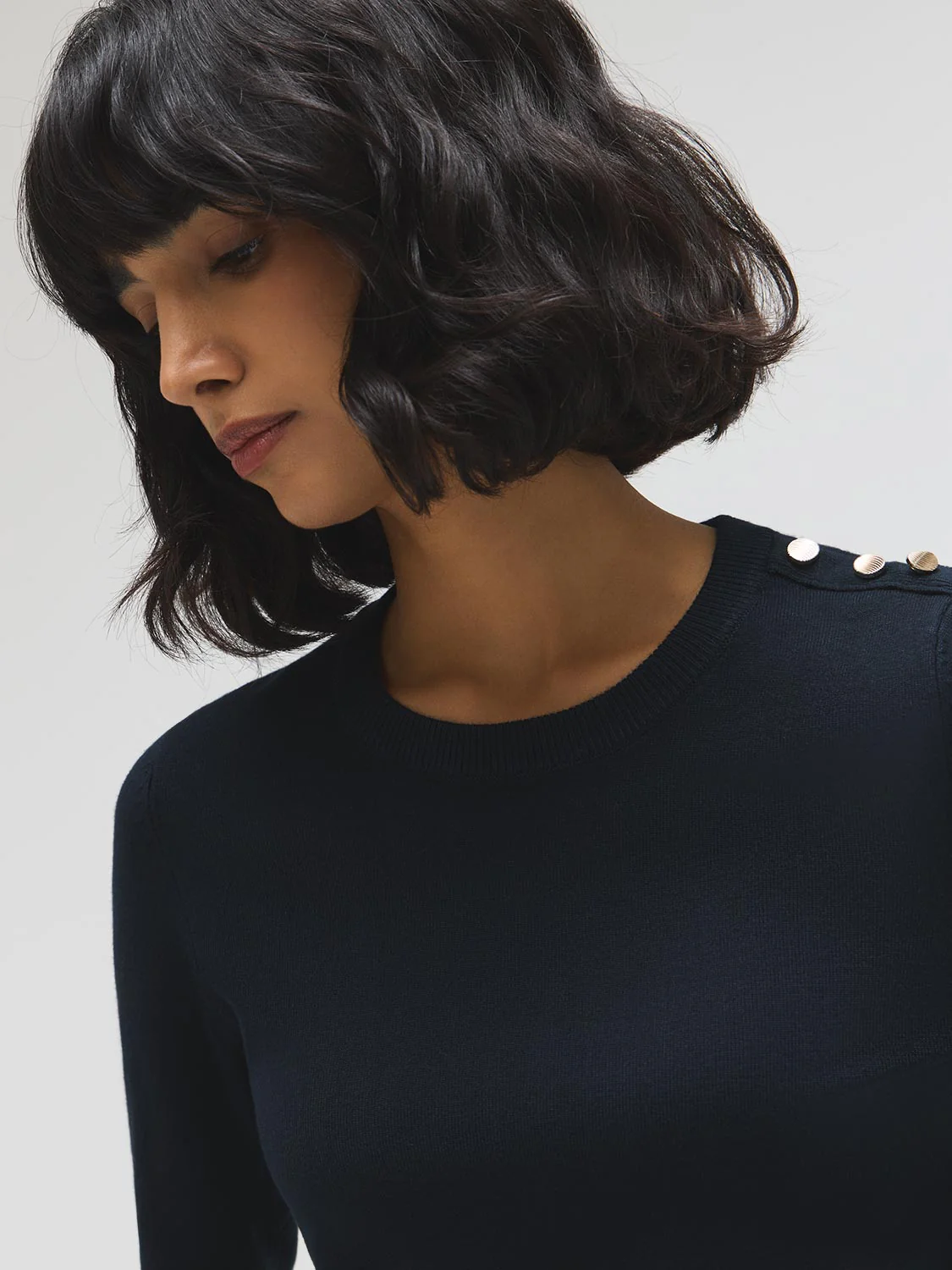 Round Neck Long Sleeve Sweater - Image 3