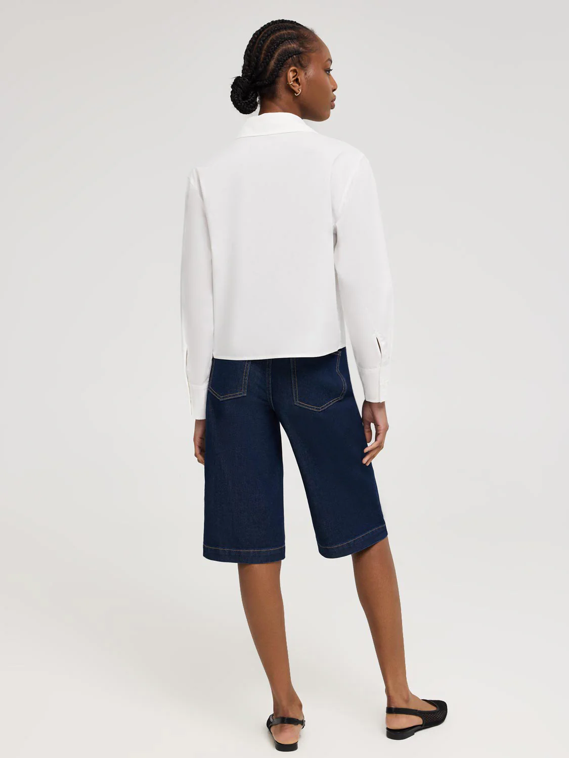 Bow Detail Button-Front Cotton Blouse - Image 3