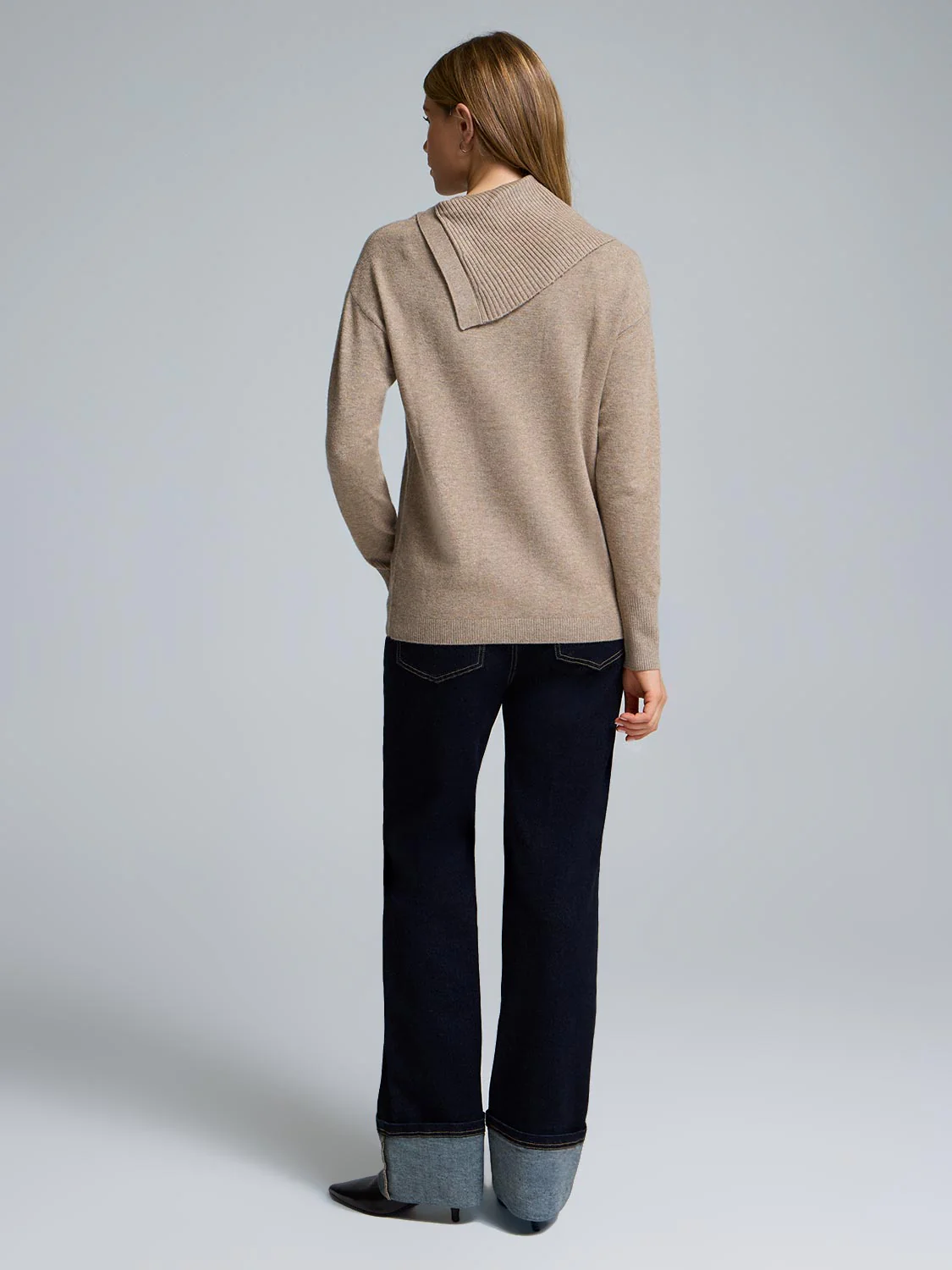 Split Neck Sweater With Button Details - Image 4