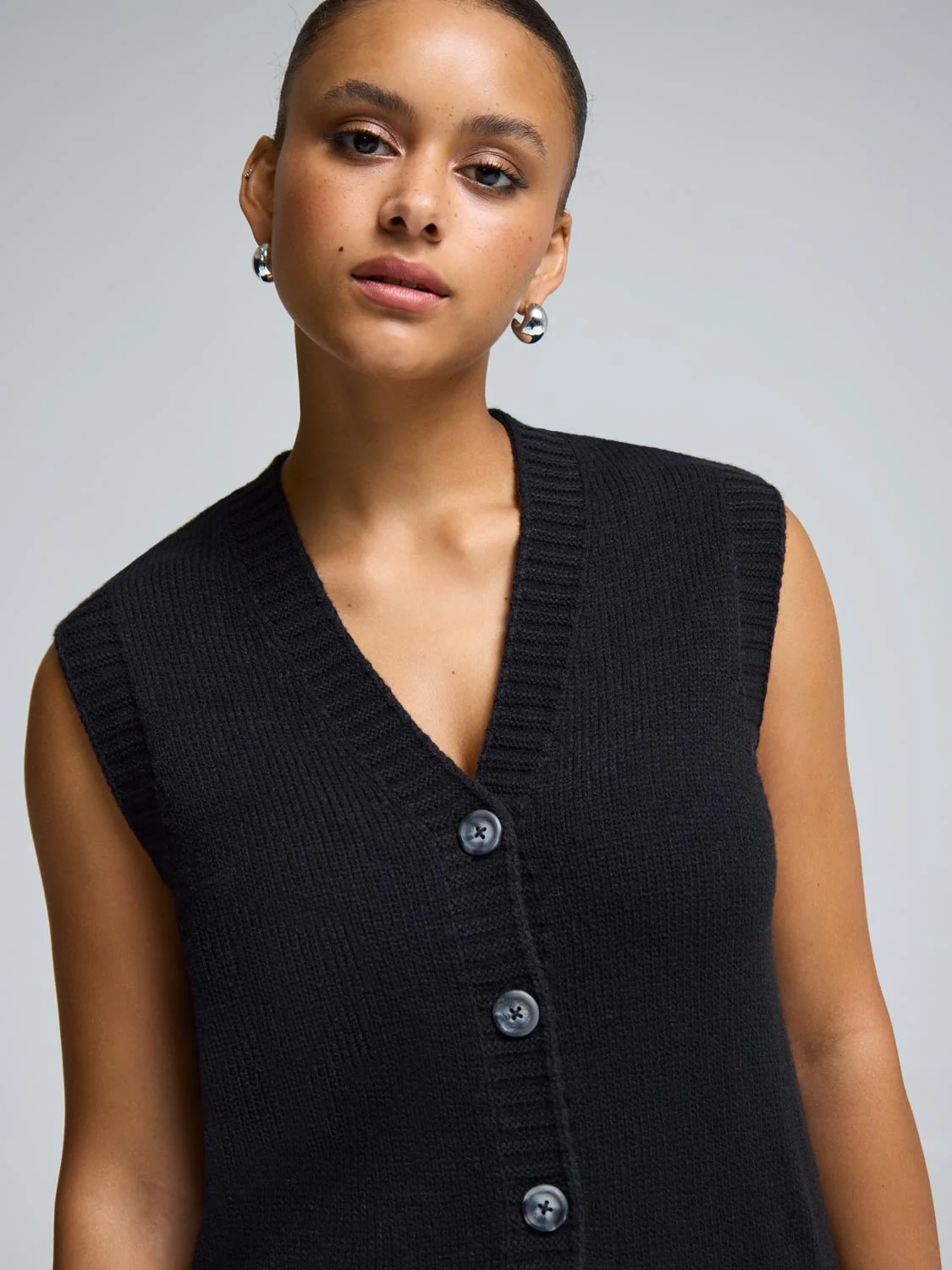 Wool Button-Front Sweater Vest - Image 4