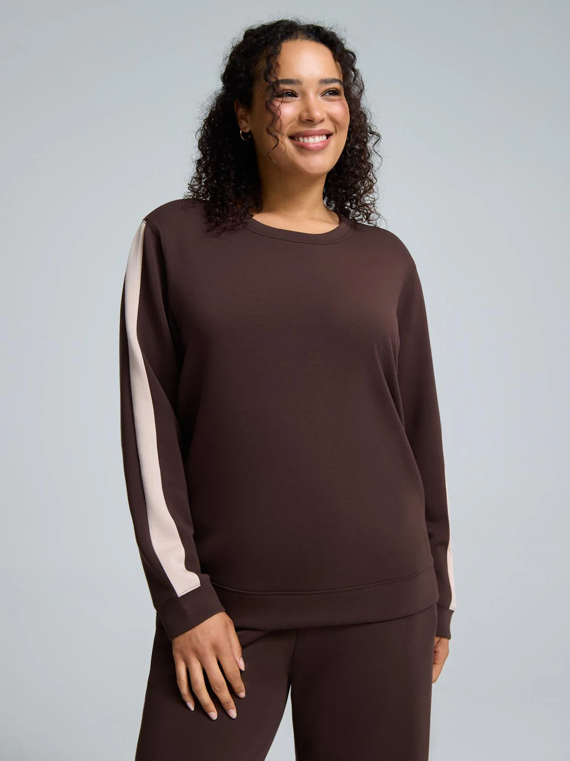 Cloud Fleece Contrast Stripe Sweatshirt - Image 3