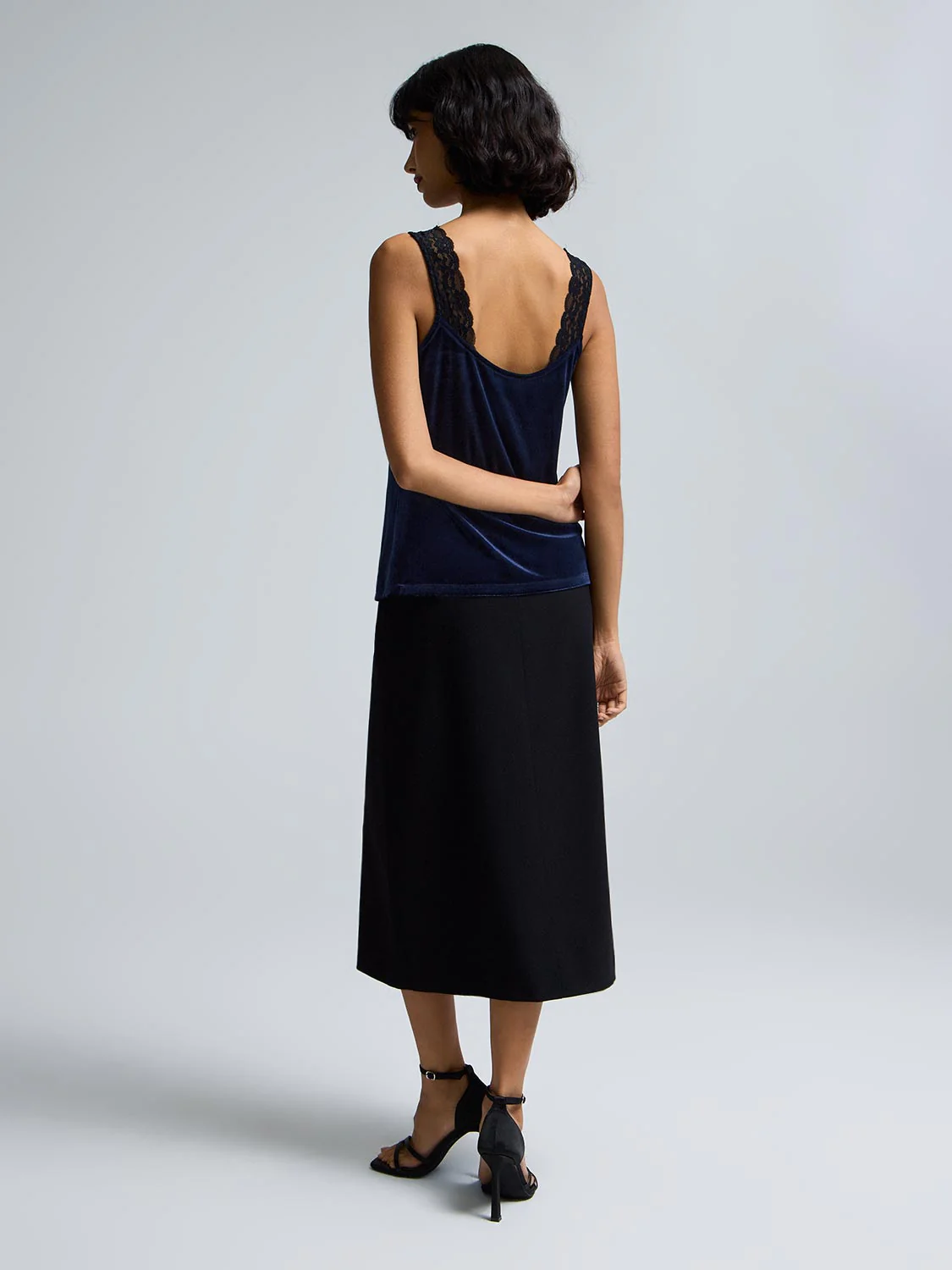 Lace V-Neck Velvet Tank Top - Image 8