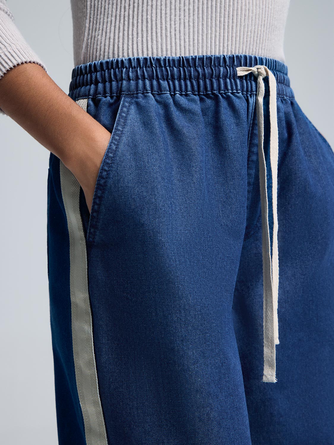 Drawstring Wide-Leg Denim Pants - Image 4