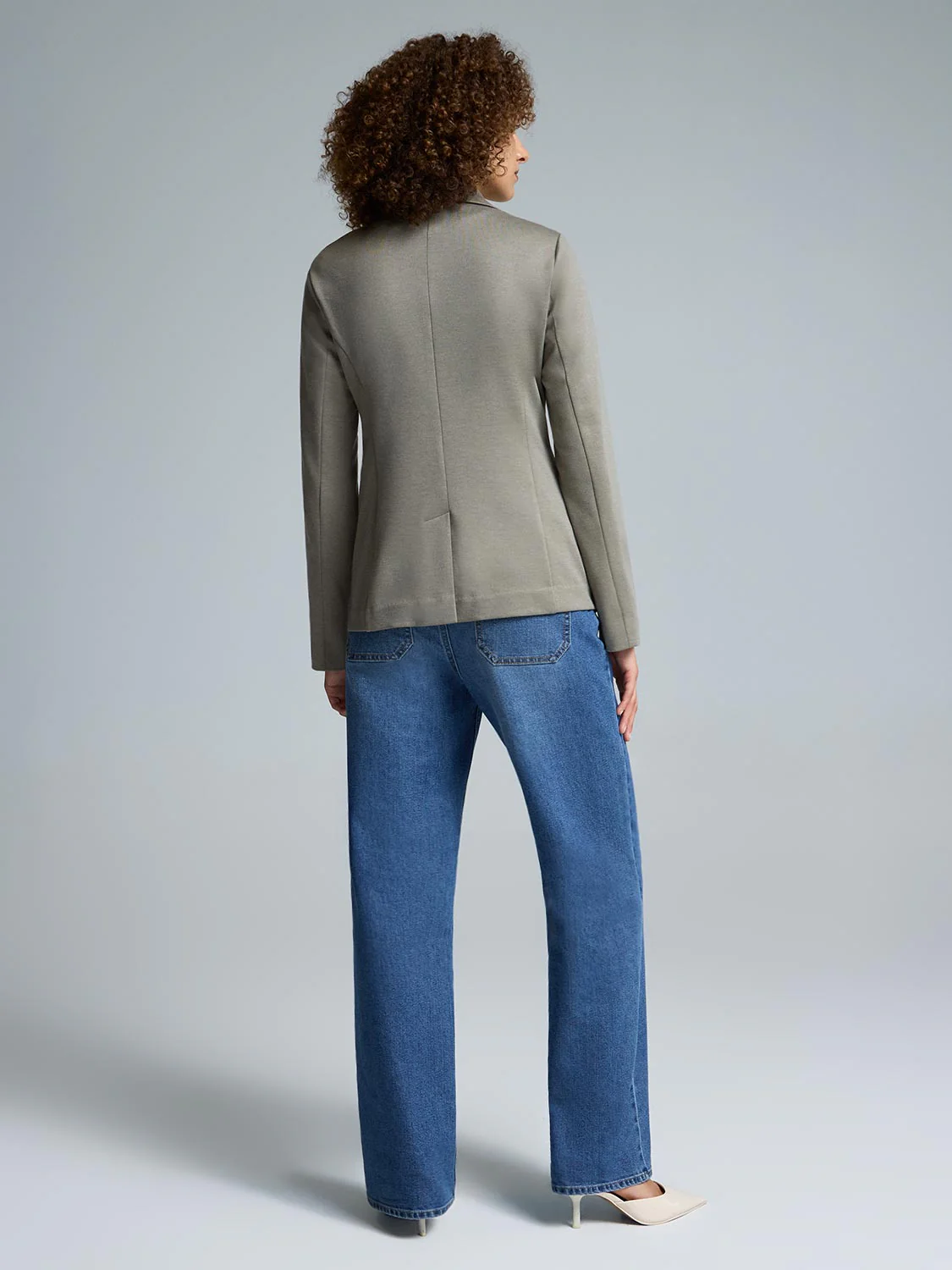 2-Button Blazer - Image 4