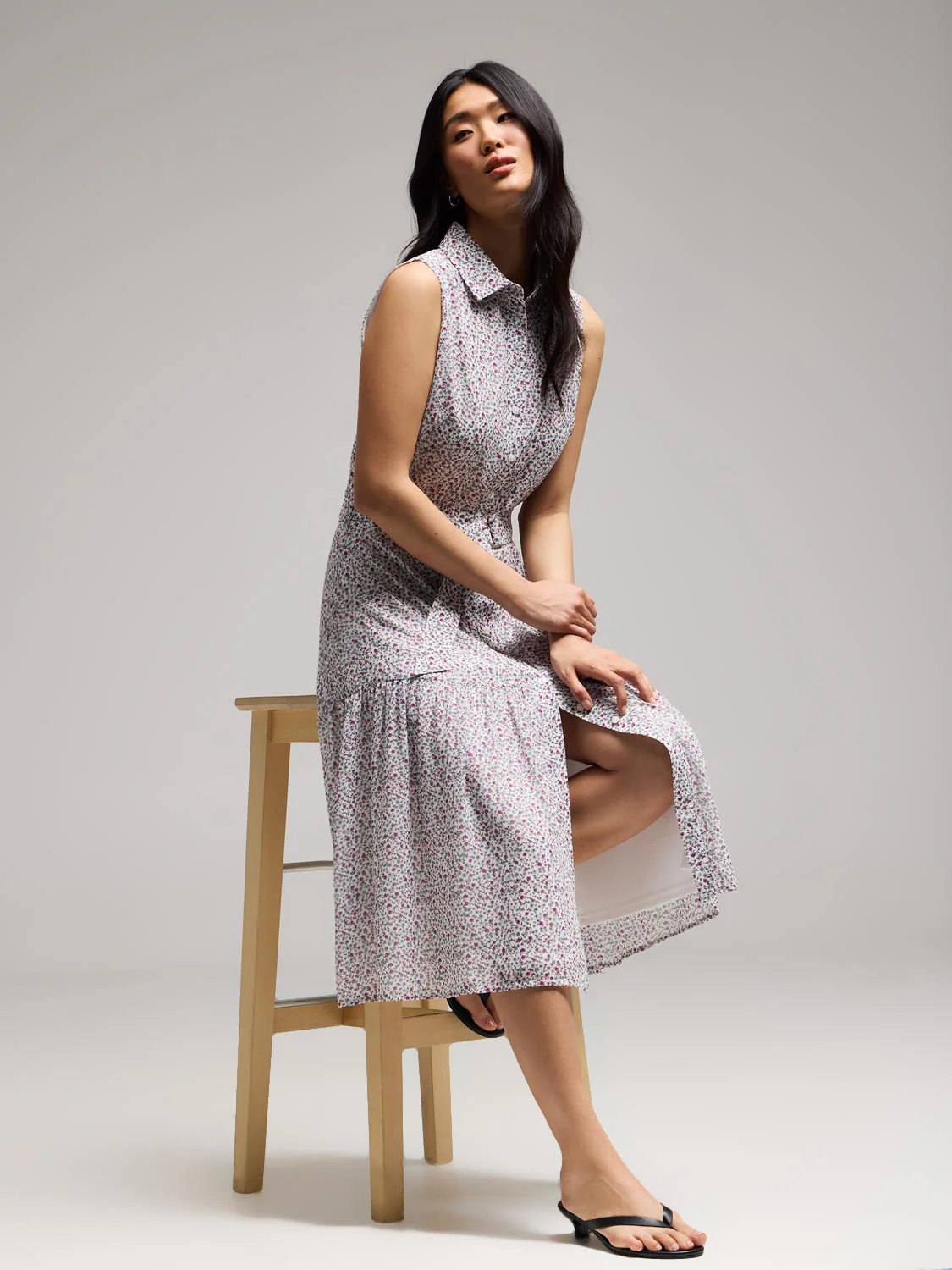 Sleeveless Ditsy Floral Button-Front Chiffon Dress - Image 3