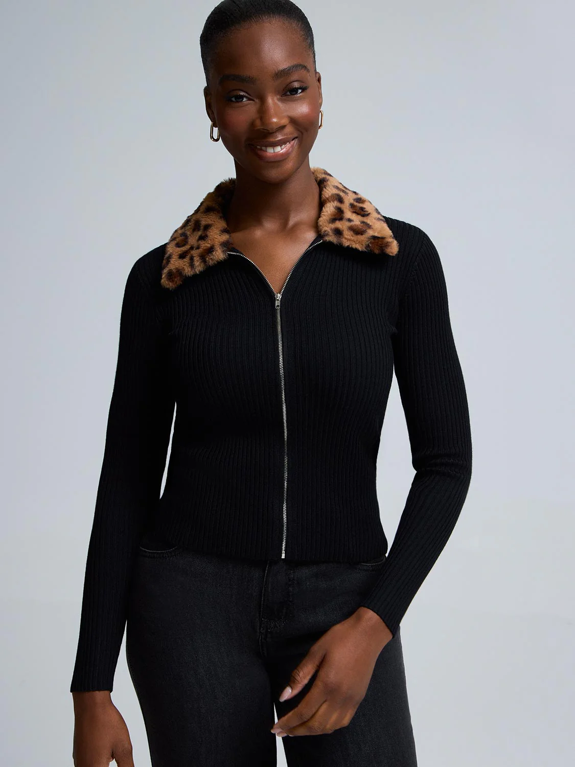 Faux Fur Collar Zip-Front Cardigan - Image 5