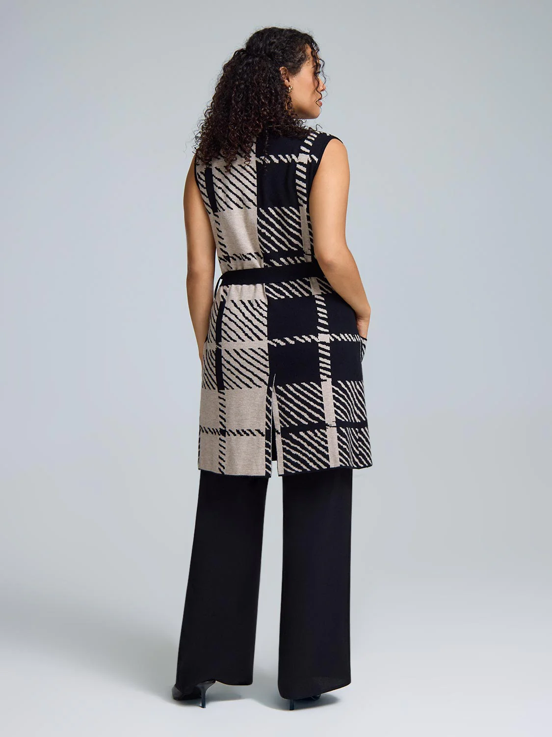 Sleeveless Belted Collared Plaid Duster - Image 4