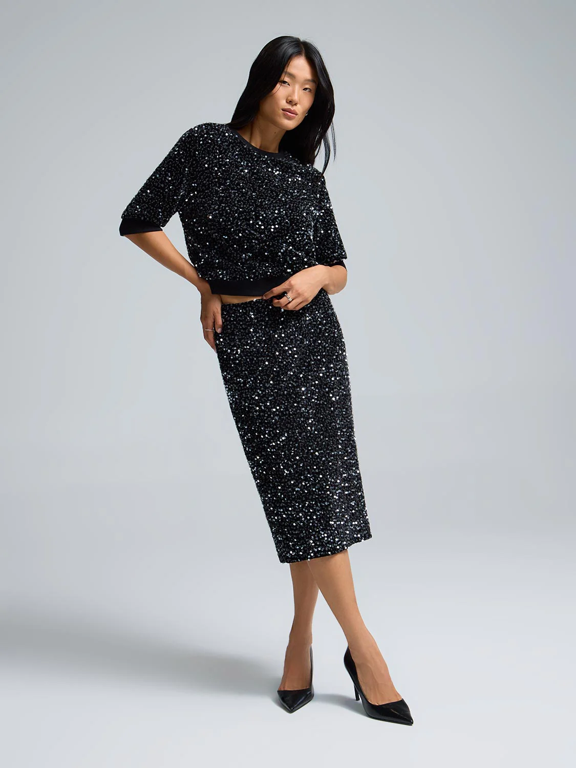 Sequin Velvet Elbow Sleeve Sweatshirt - Image 2