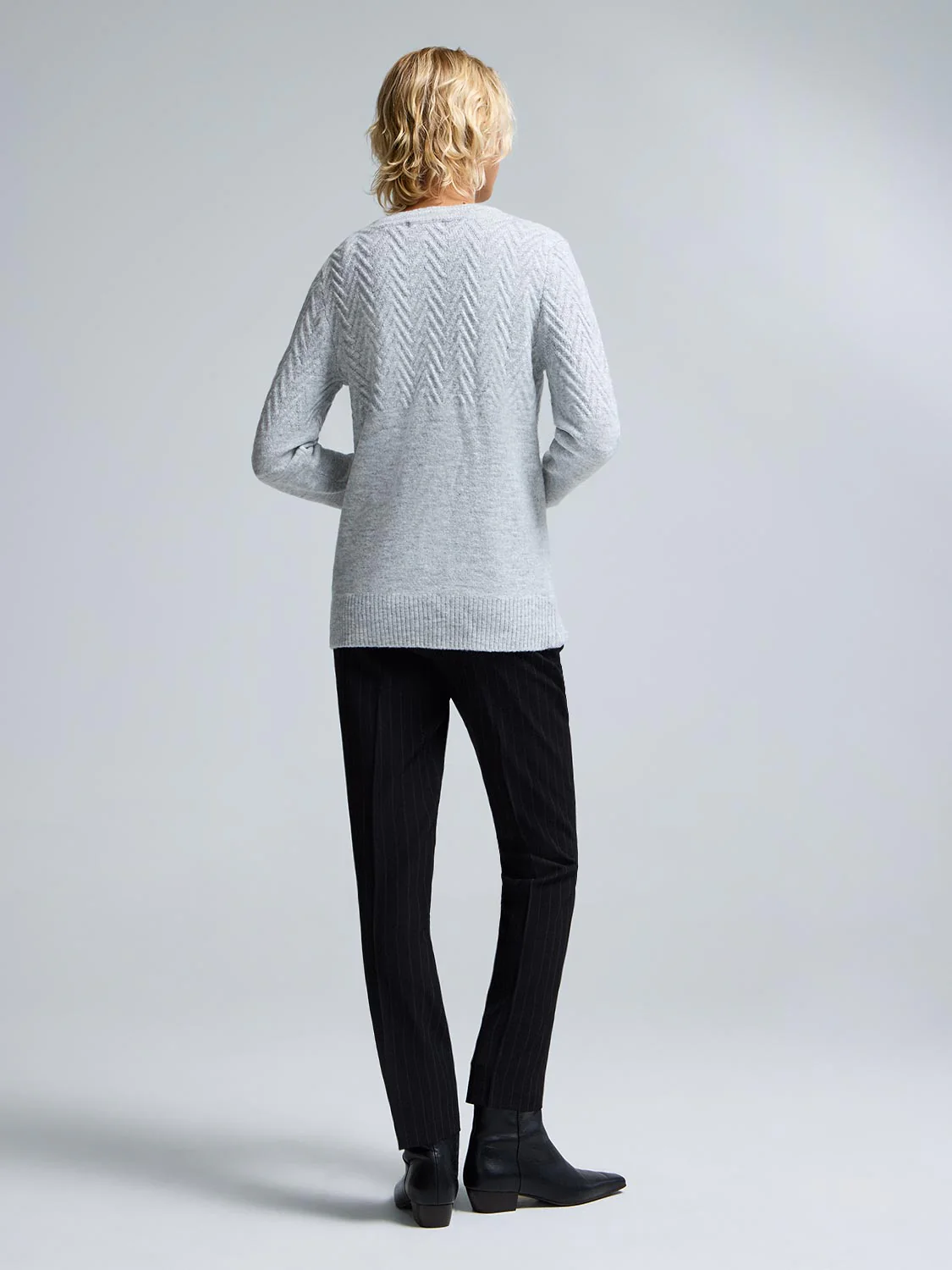 Metallic V-Neck Sweater - Image 7