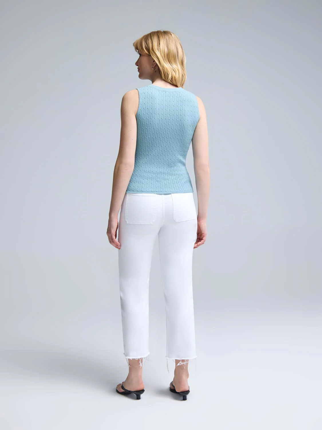 Cable Knit Sleeveless Sweater - Image 4