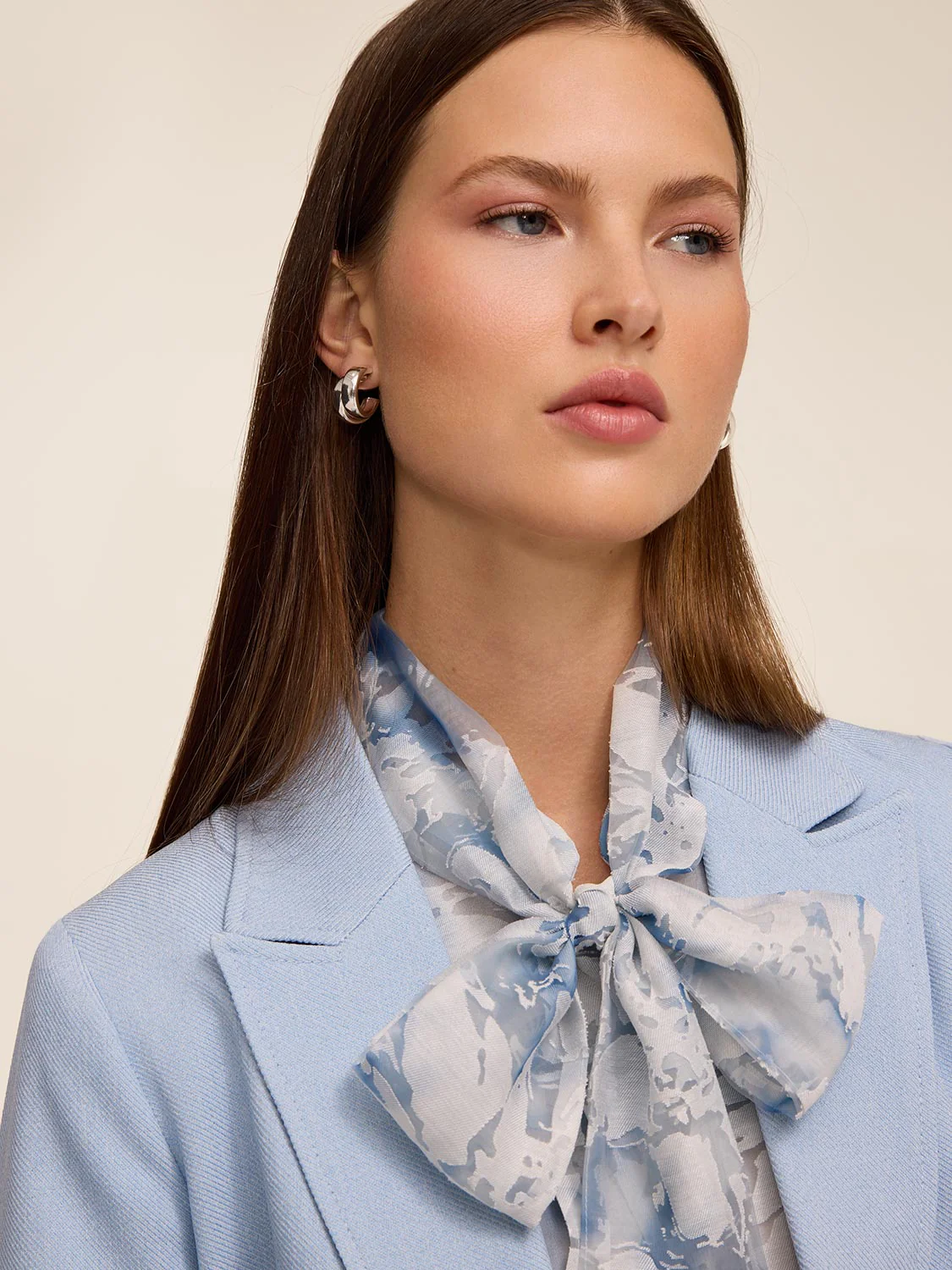 Classic Tailored Blazer - Image 5